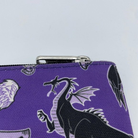 DISNEY LOUNGEFLY cosmetics case / small bag w/ ZIP TOP in PURPLE VILLAINS - VGUC - Picture 8 of 15